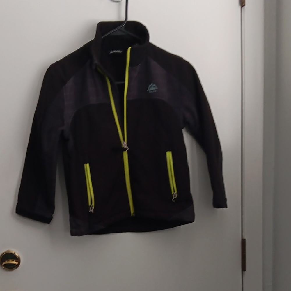 Snozu Black Jacket with Lime Zippers